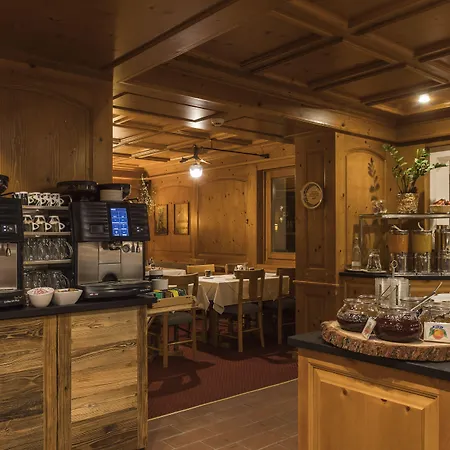 Jaegerhof Serviced Apartements * ツェルマット