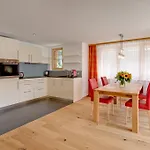 Jaegerhof Serviced Apartements צרמט