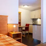 Jaegerhof Serviced Apartements *