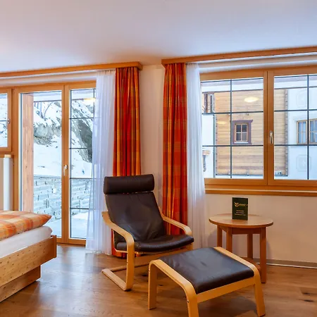 Jaegerhof Serviced Apartements *